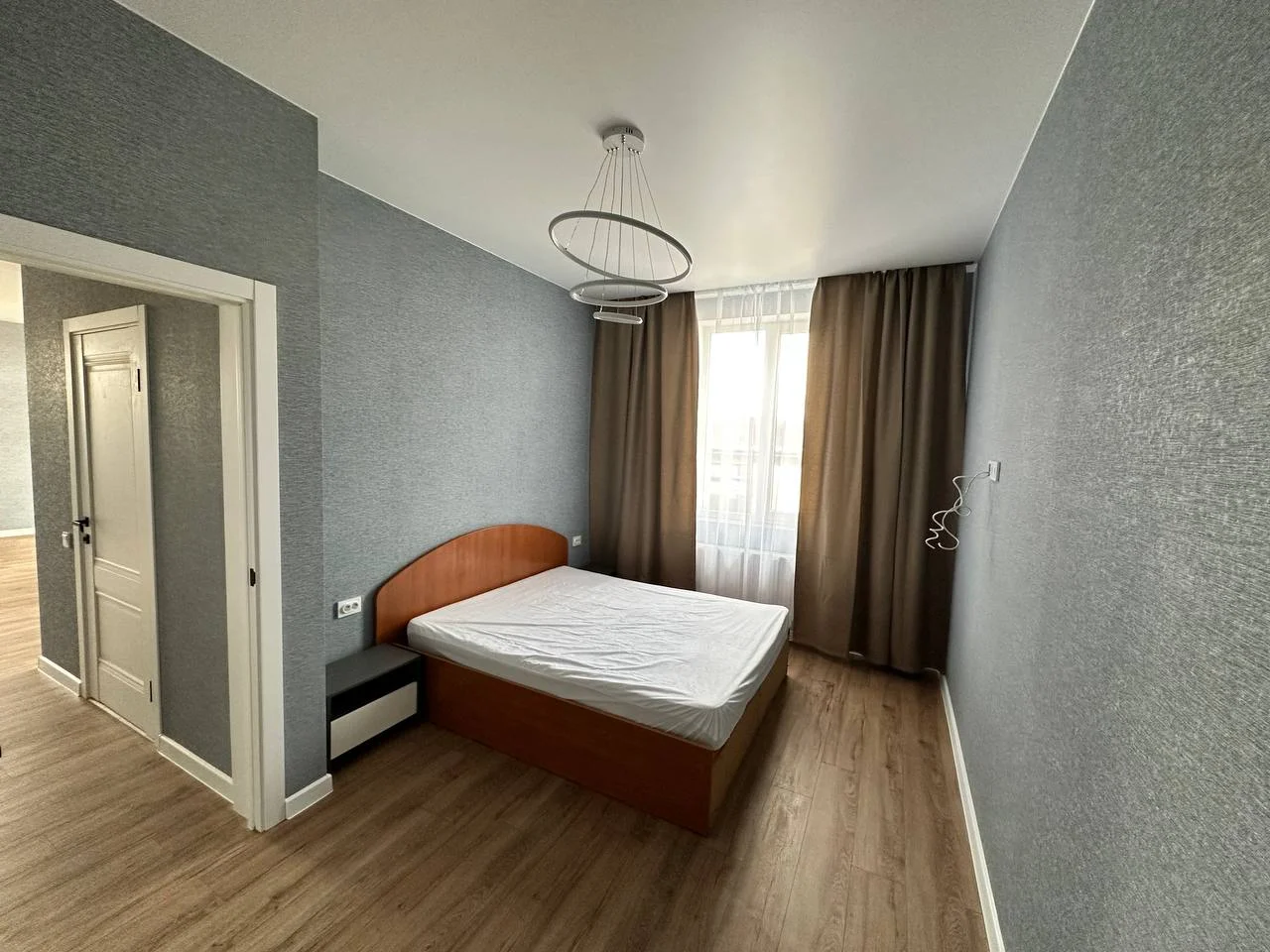 Продам дом с ремонтом и мебелью - миниатюра 28