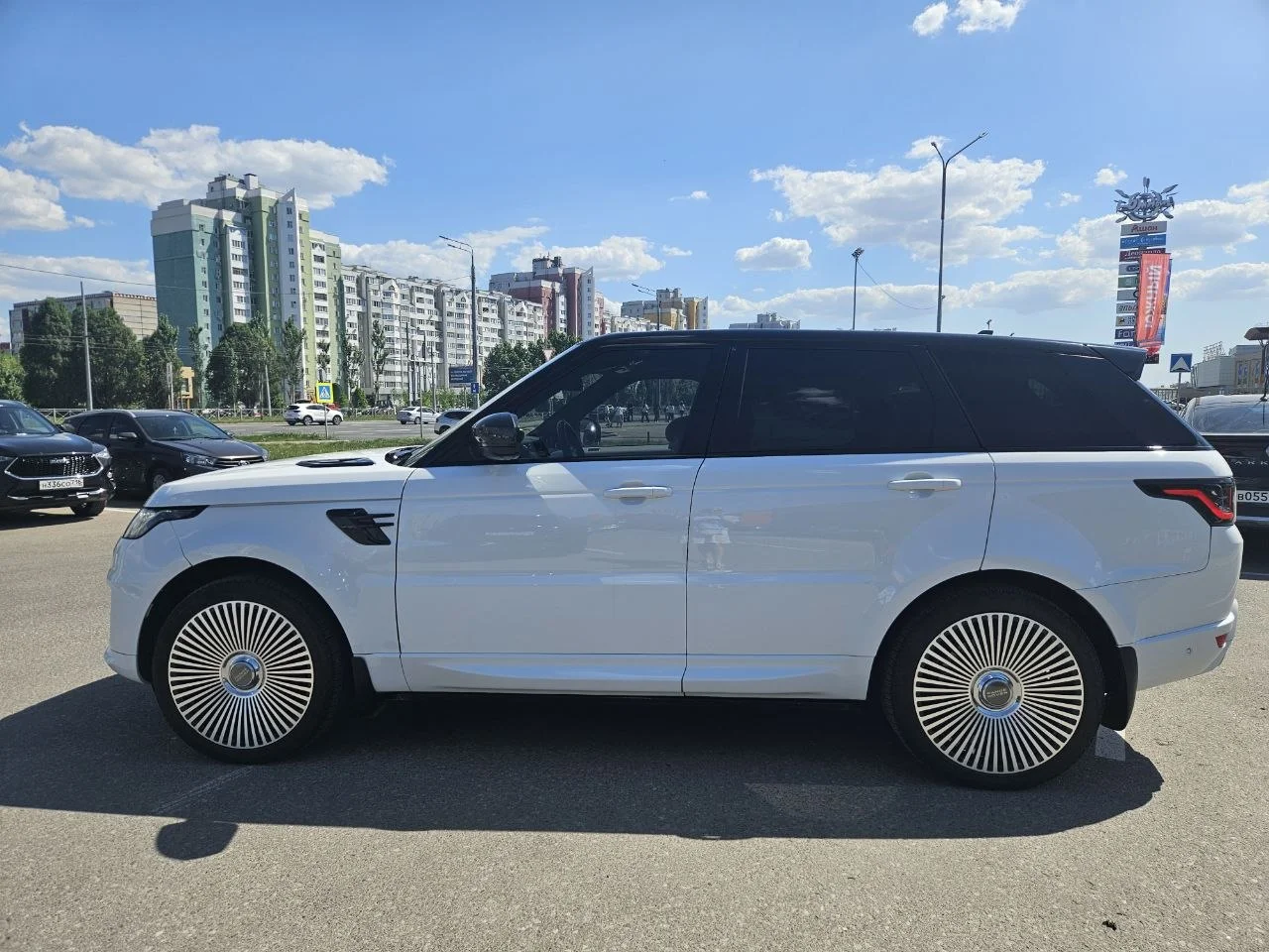 Land Rover Range Rover Sport II, 2015 - миниатюра 9