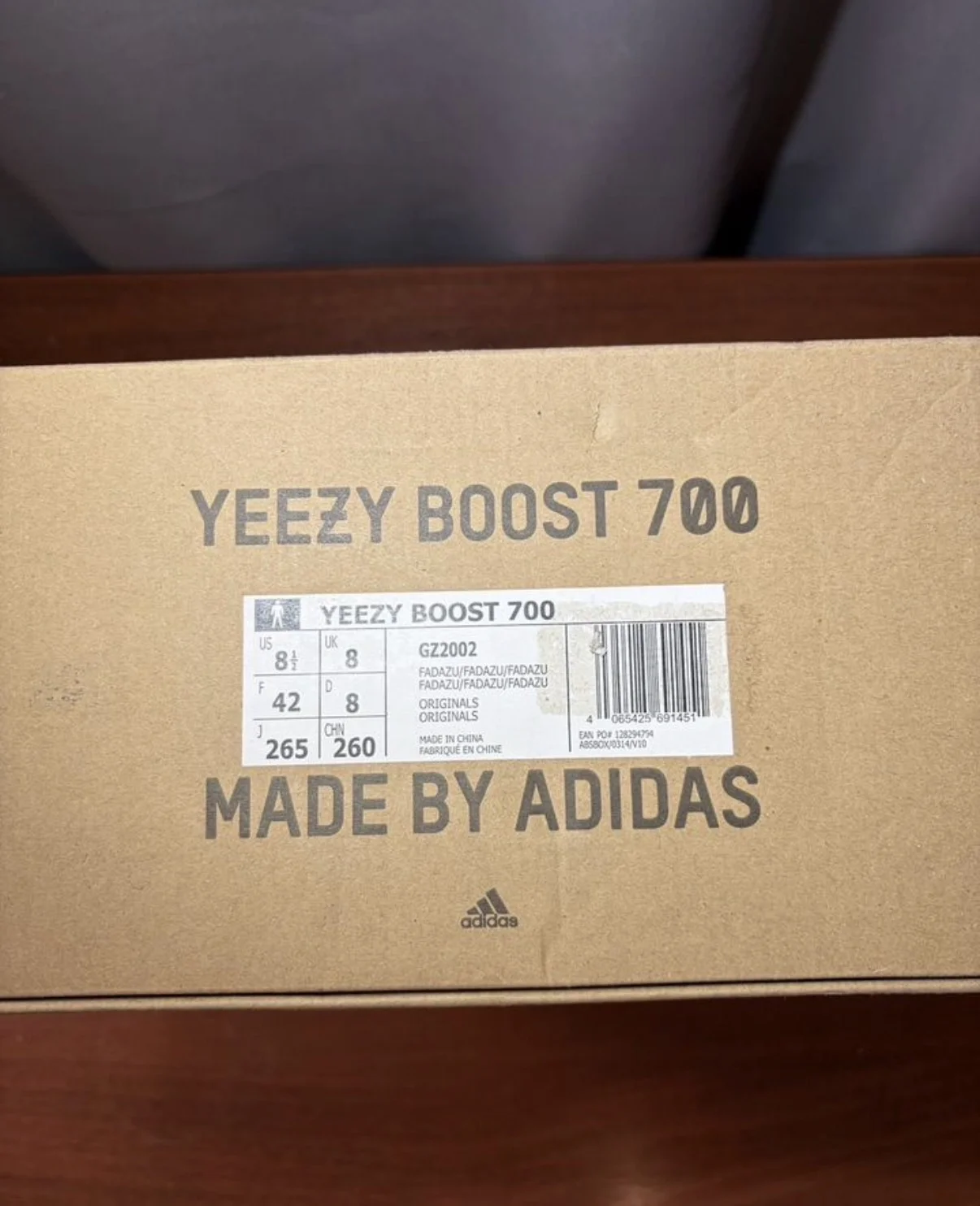 Adidas Yeezy boost 700 - миниатюра 7