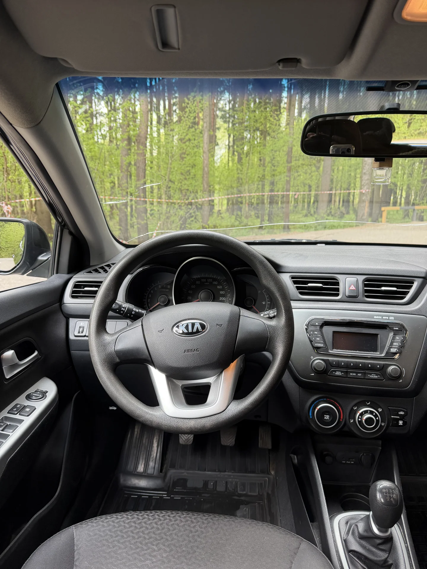 Kia Rio 1.6 MT, 2013, 98 000 км - миниатюра 12