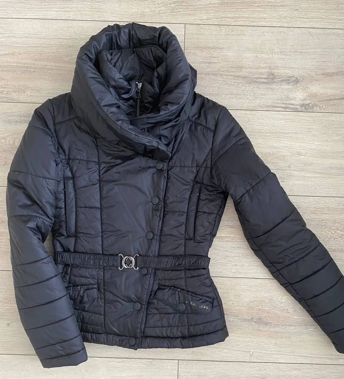 Куртка Calvin Klein Jeans XS - миниатюра 2