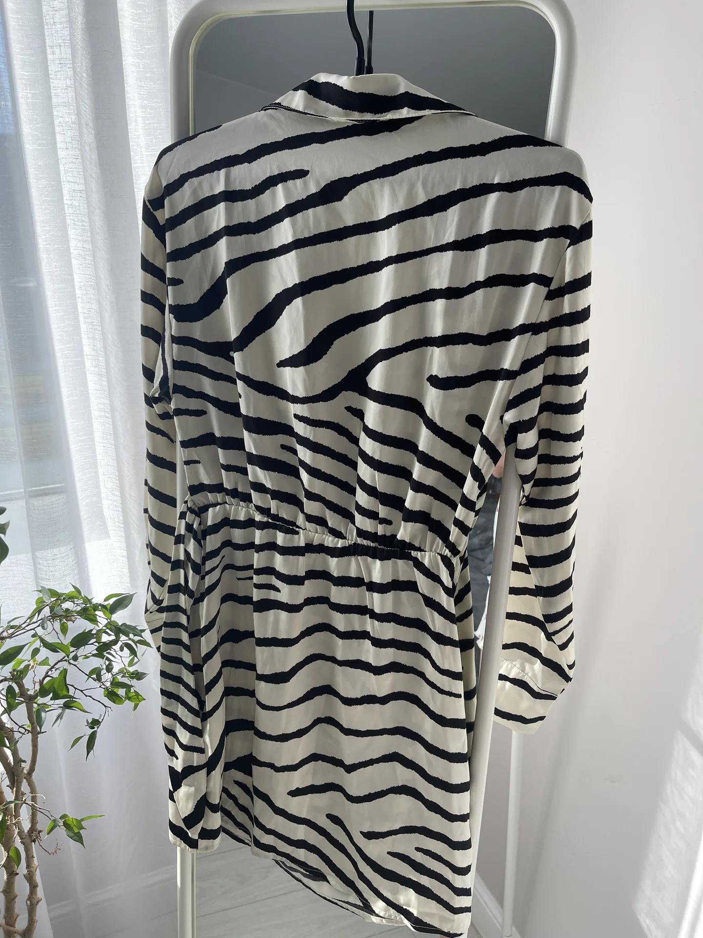Платье на запах H&M - миниатюра 6