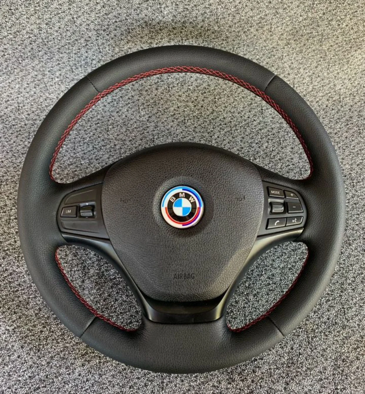 Руль BMW F20 - изображение 1