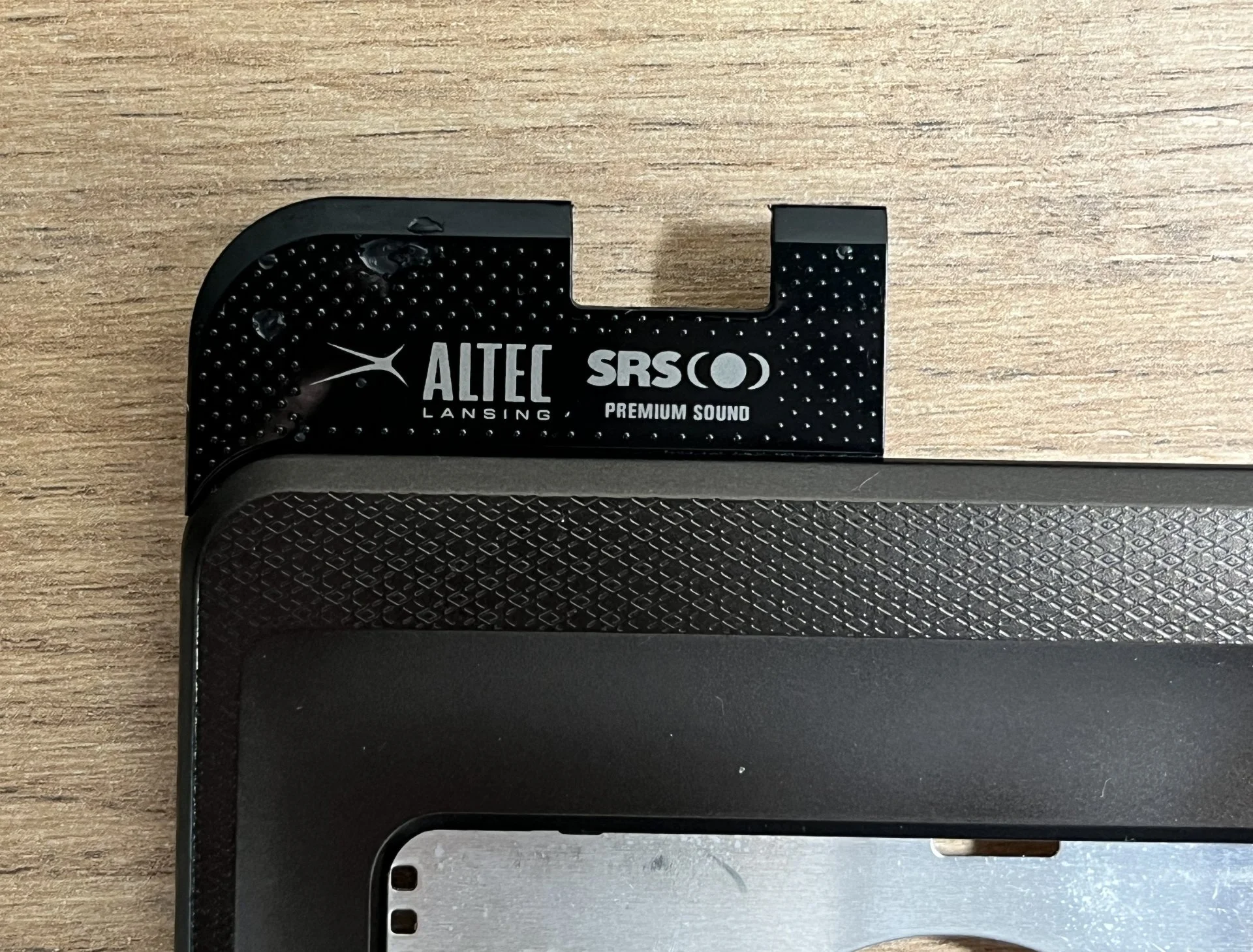 Верхняя часть корпуса, топкейс ноутбука Asus X52D - миниатюра 7