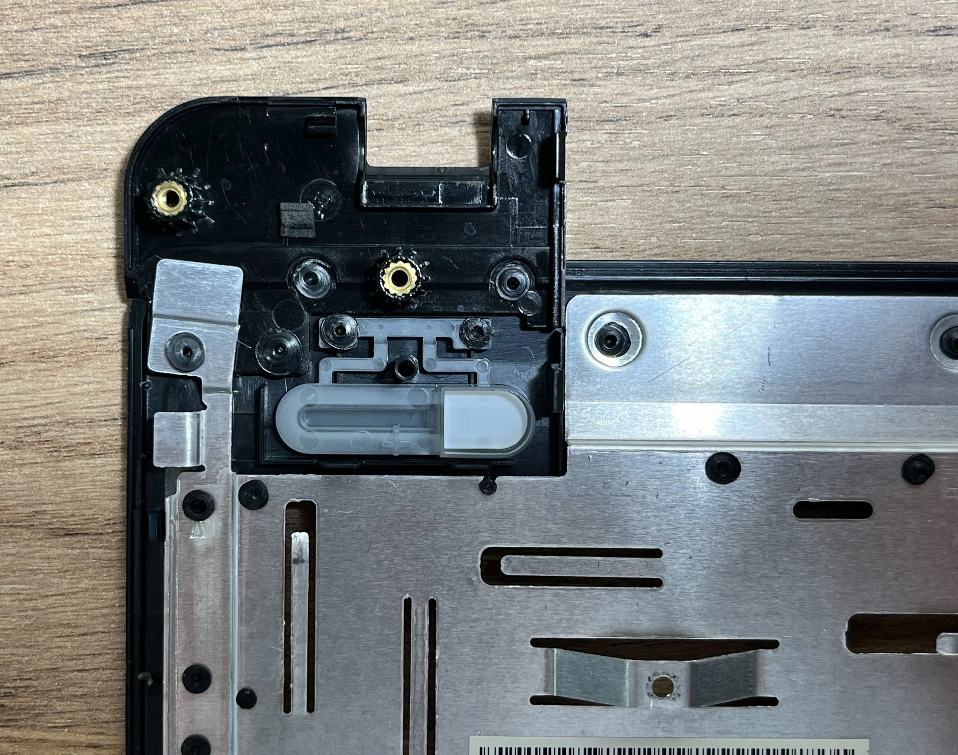 Верхняя часть корпуса, топкейс ноутбука Asus X52D - миниатюра 9