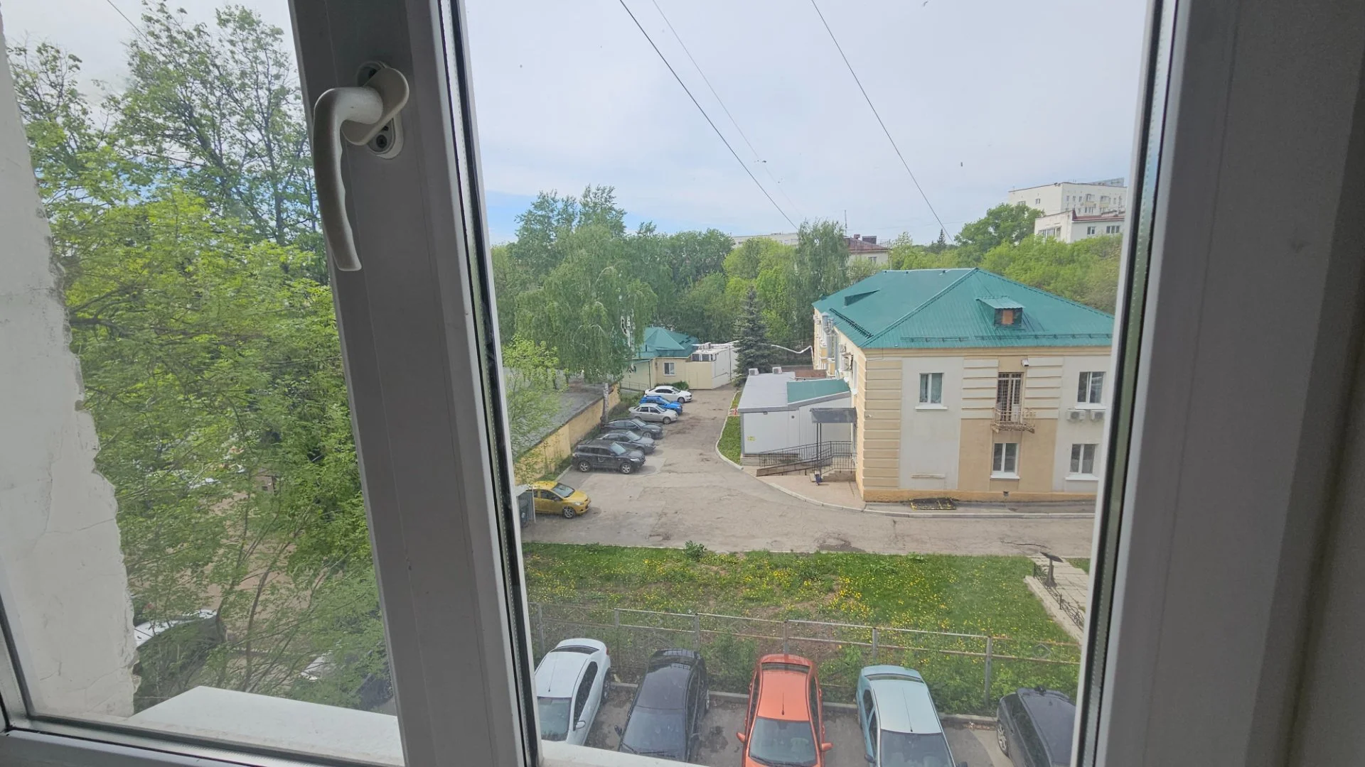 Продам комнату в центре - миниатюра 5