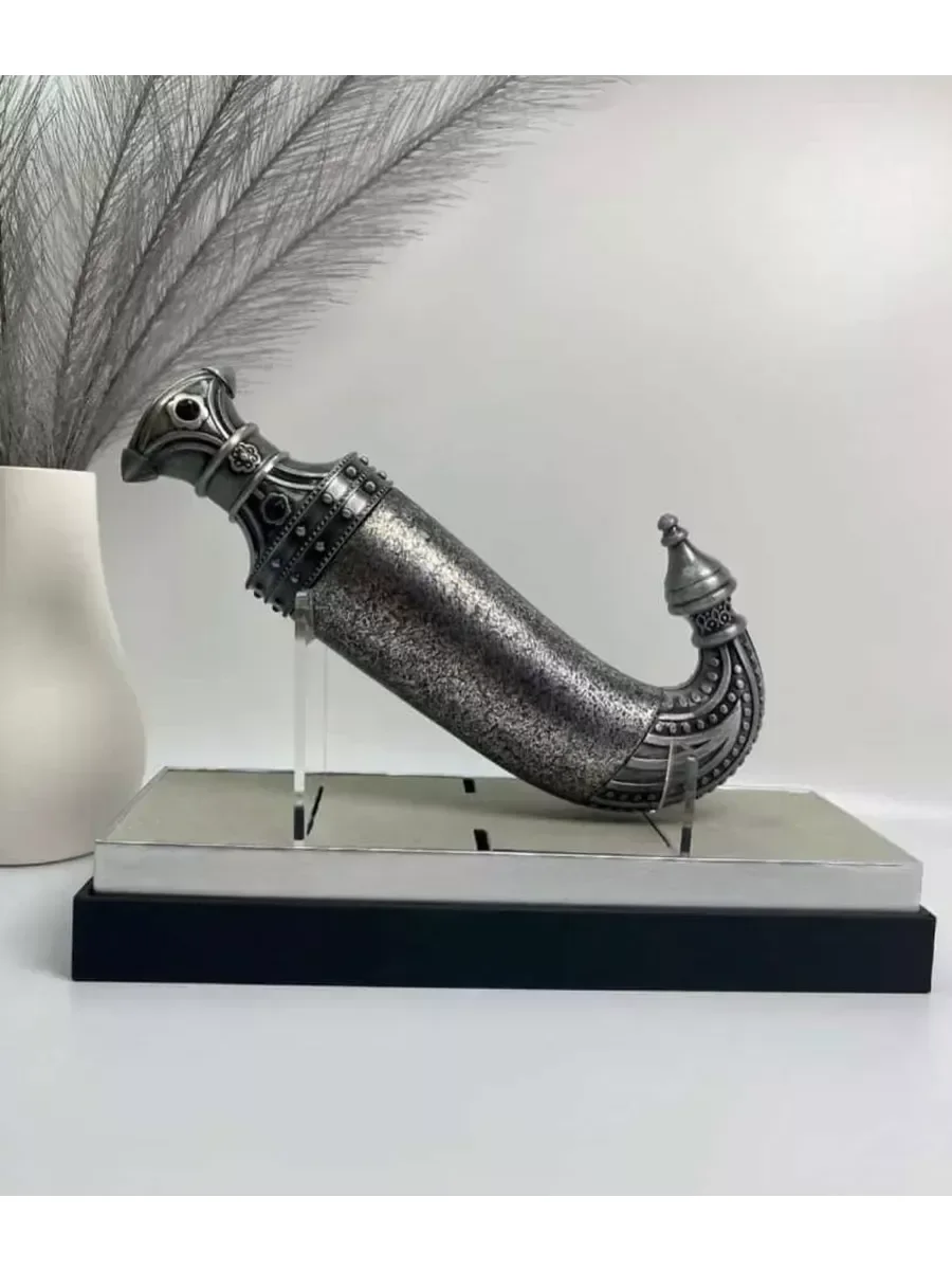Арабские духи Niche Emarati Khanjar 100ml - миниатюра 2