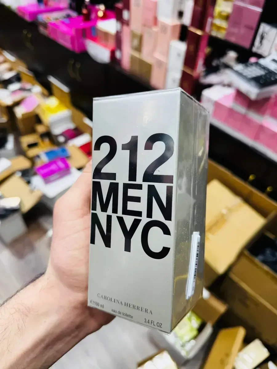 Духи Carolina Herrera 212 Men 100 ml - изображение 1