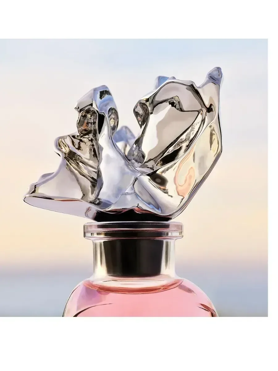 Духи LOUIS VUITTON DANCING BLOSSOM - миниатюра 3