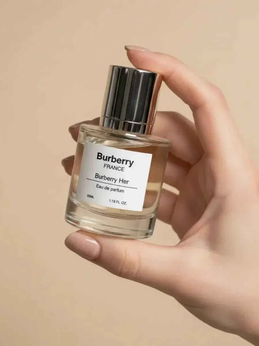Духи женские Барбери Her Eau de Parfum 35 ml - миниатюра 3