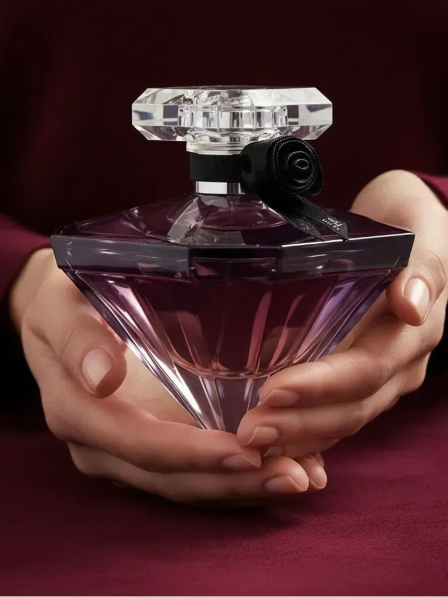Женские духи Ланком Tresor La Nuit L'eau De Parfum 75 ml - миниатюра 4