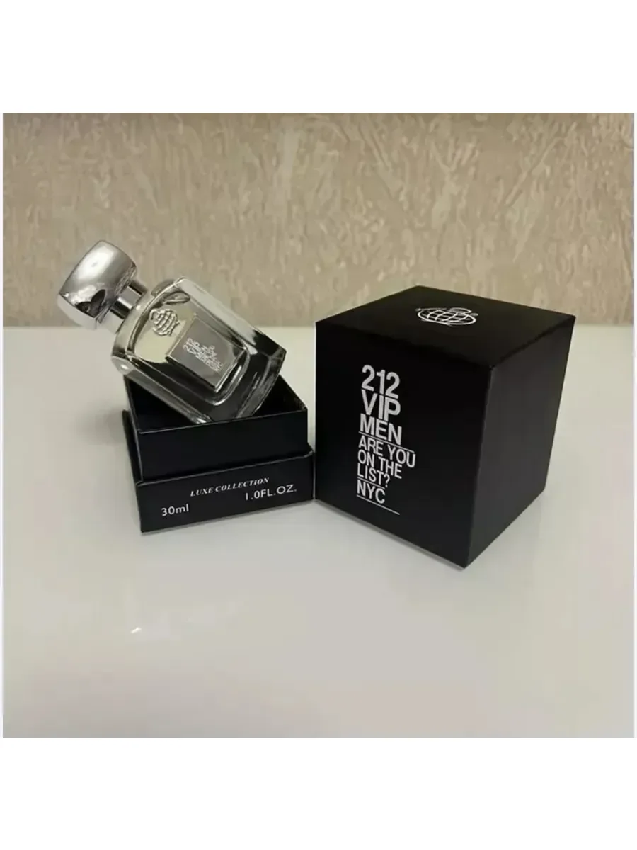 212 VIP Men Eau de Toilette Carolina Herrera 30 мл - изображение 1