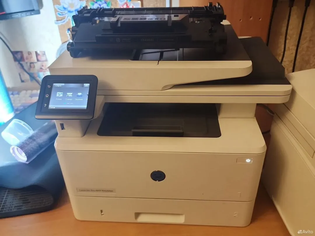 МФУ HP LaserJet Pro M426fdn - миниатюра 2