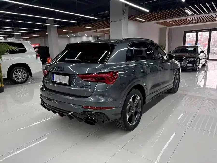 Audi Q3 35 TFSI II (F3), 2022 год - миниатюра 3