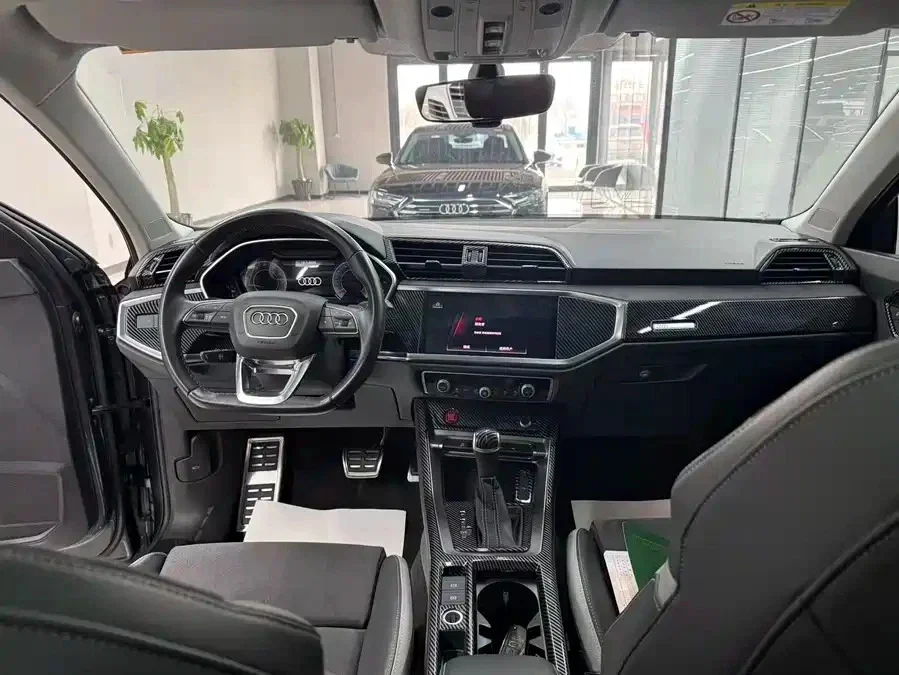 Audi Q3 35 TFSI II (F3), 2022 год - миниатюра 7