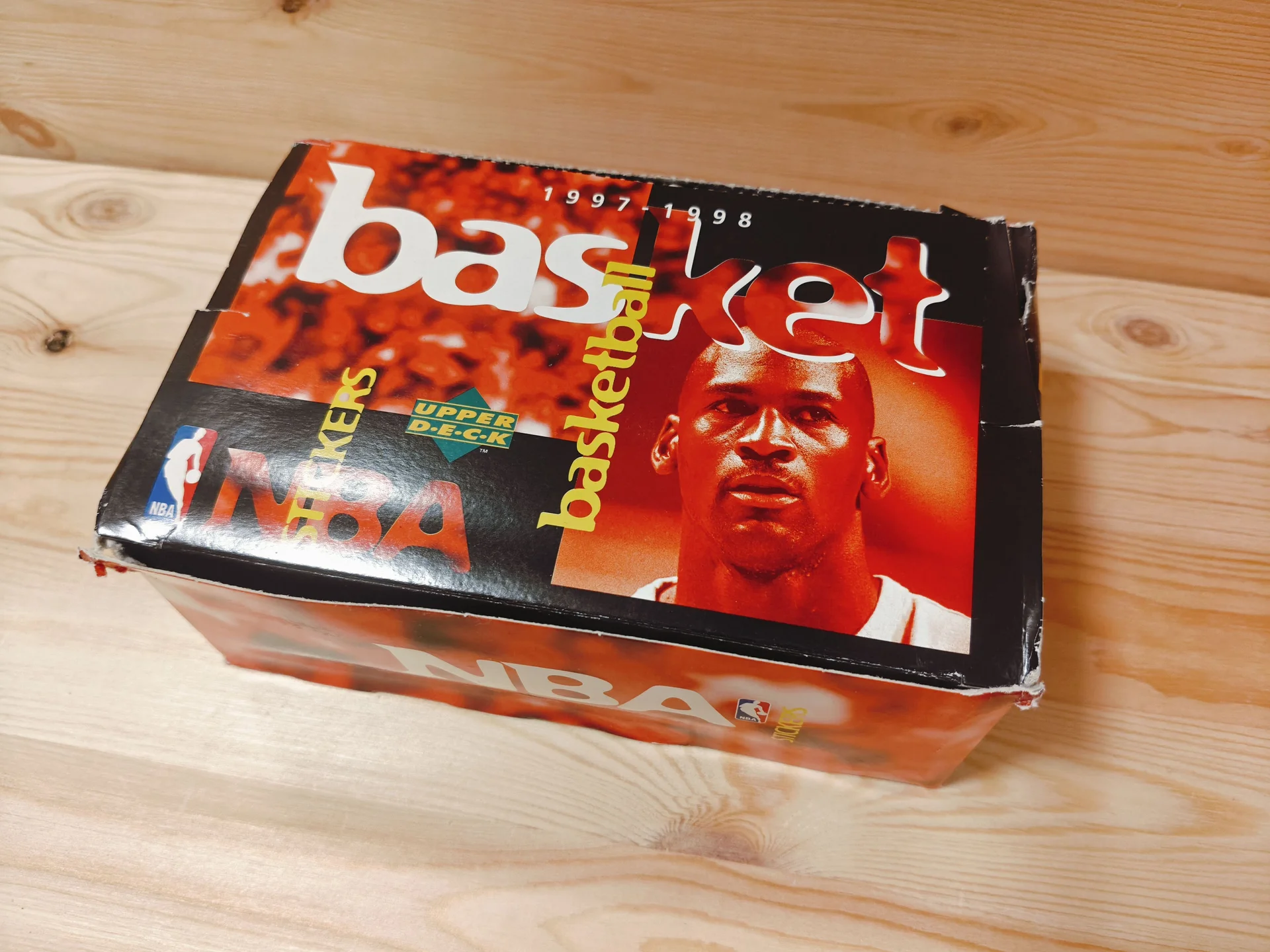 Блок и пустой альбом НБА 1997-1998 Upper Deck - миниатюра 3