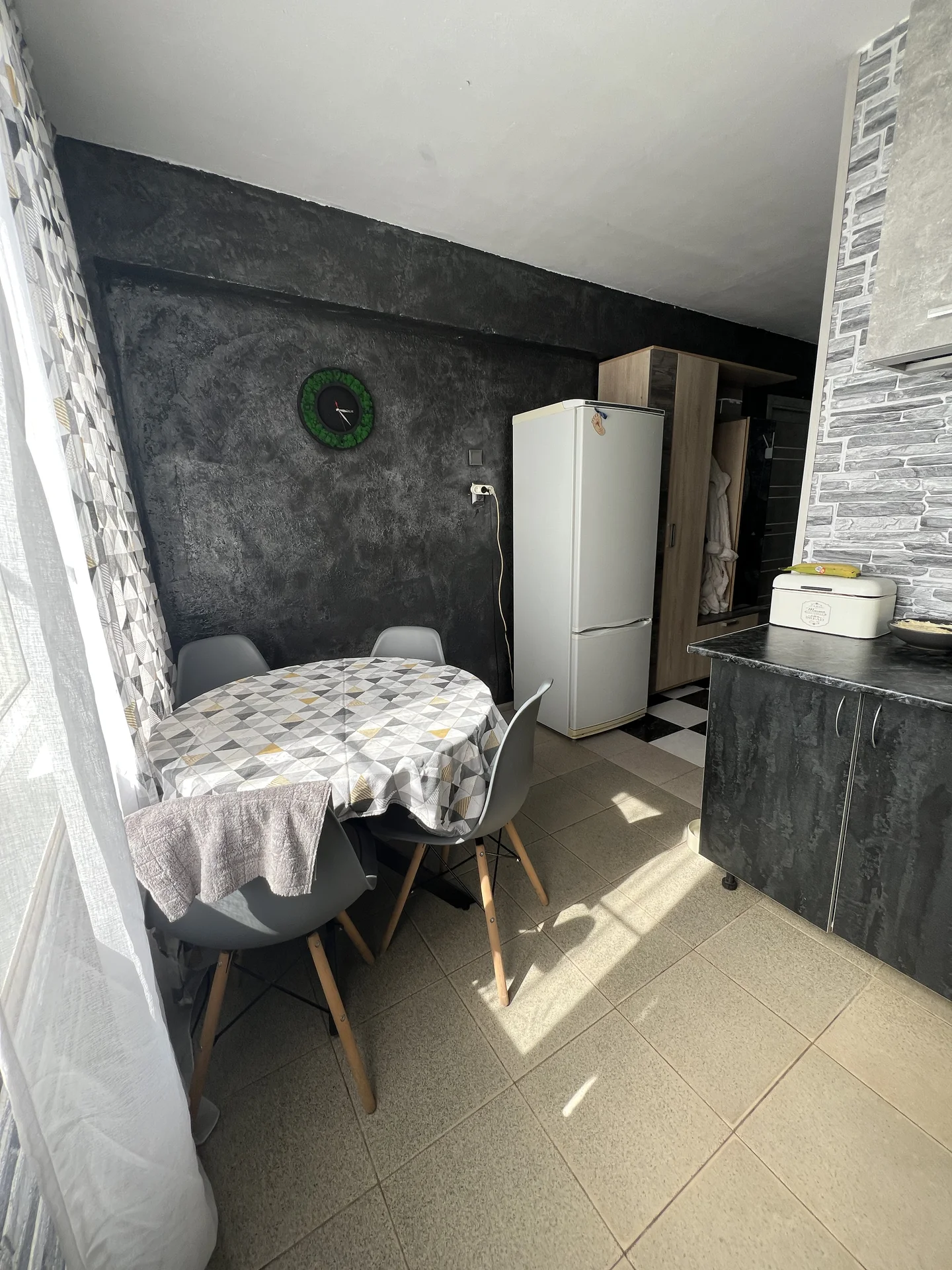 Продам 3х комнатную квартиру - миниатюра 2