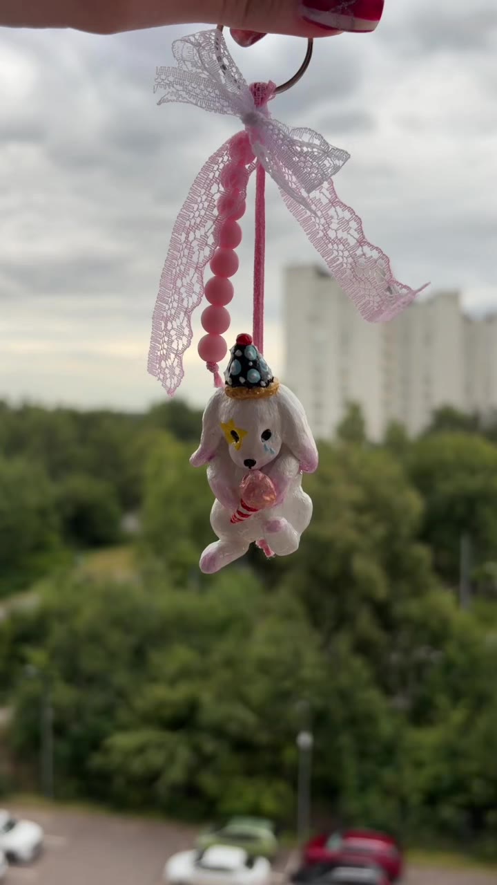 брелок на сумку