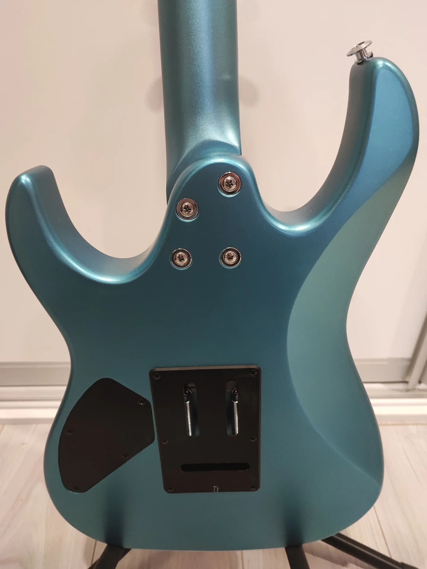Электрогитара Ibanez - миниатюра 5