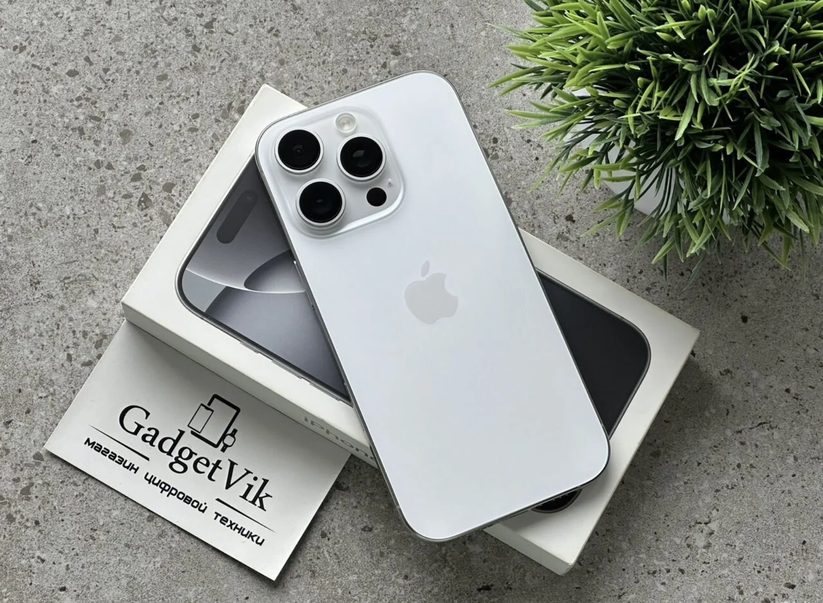 iPhone 16 Pro 128Gb - миниатюра 2