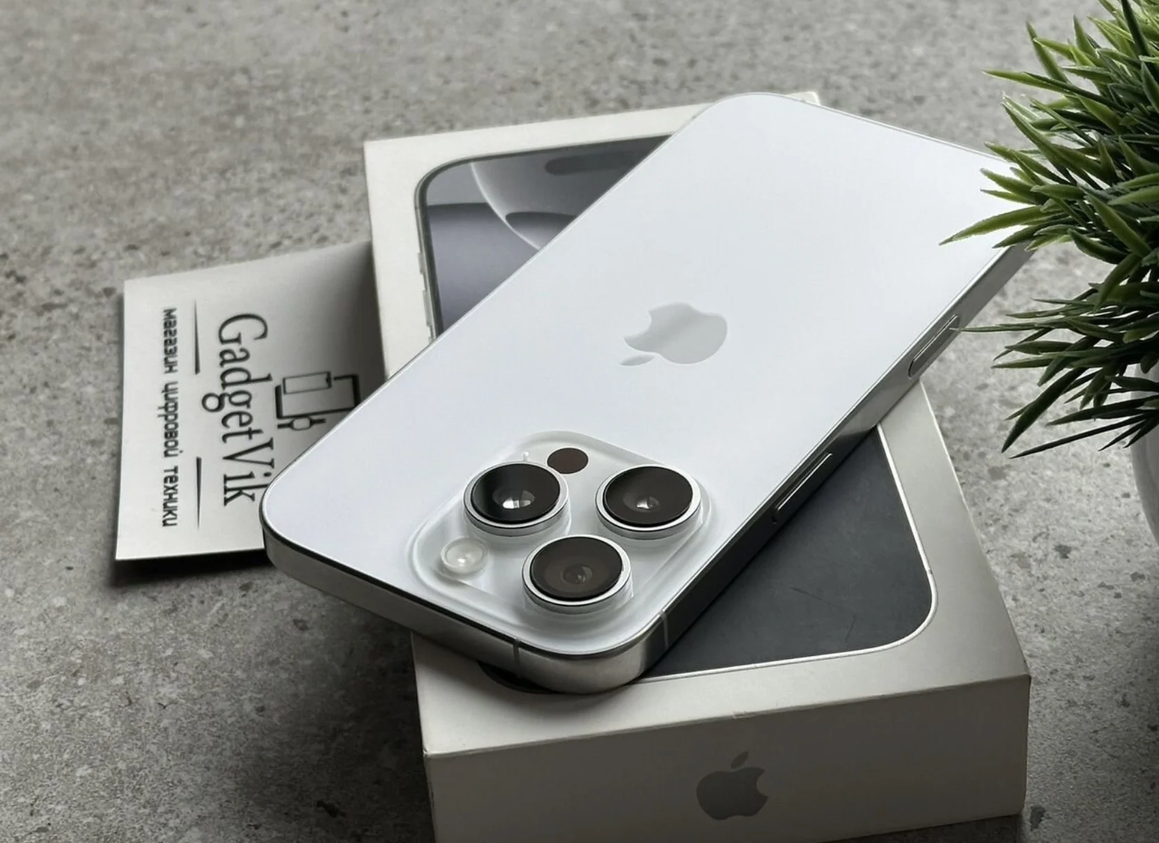 iPhone 16 Pro 128Gb - миниатюра 3