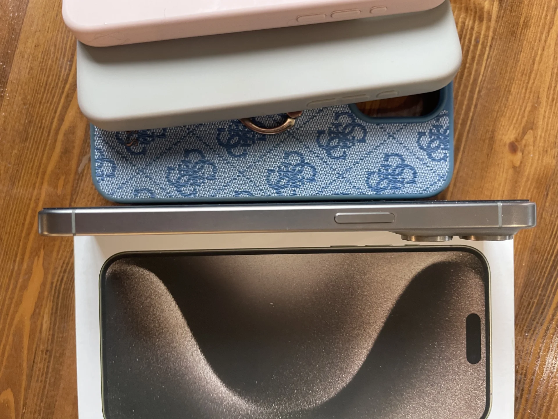 iPhone 15 Pro Max - миниатюра 4