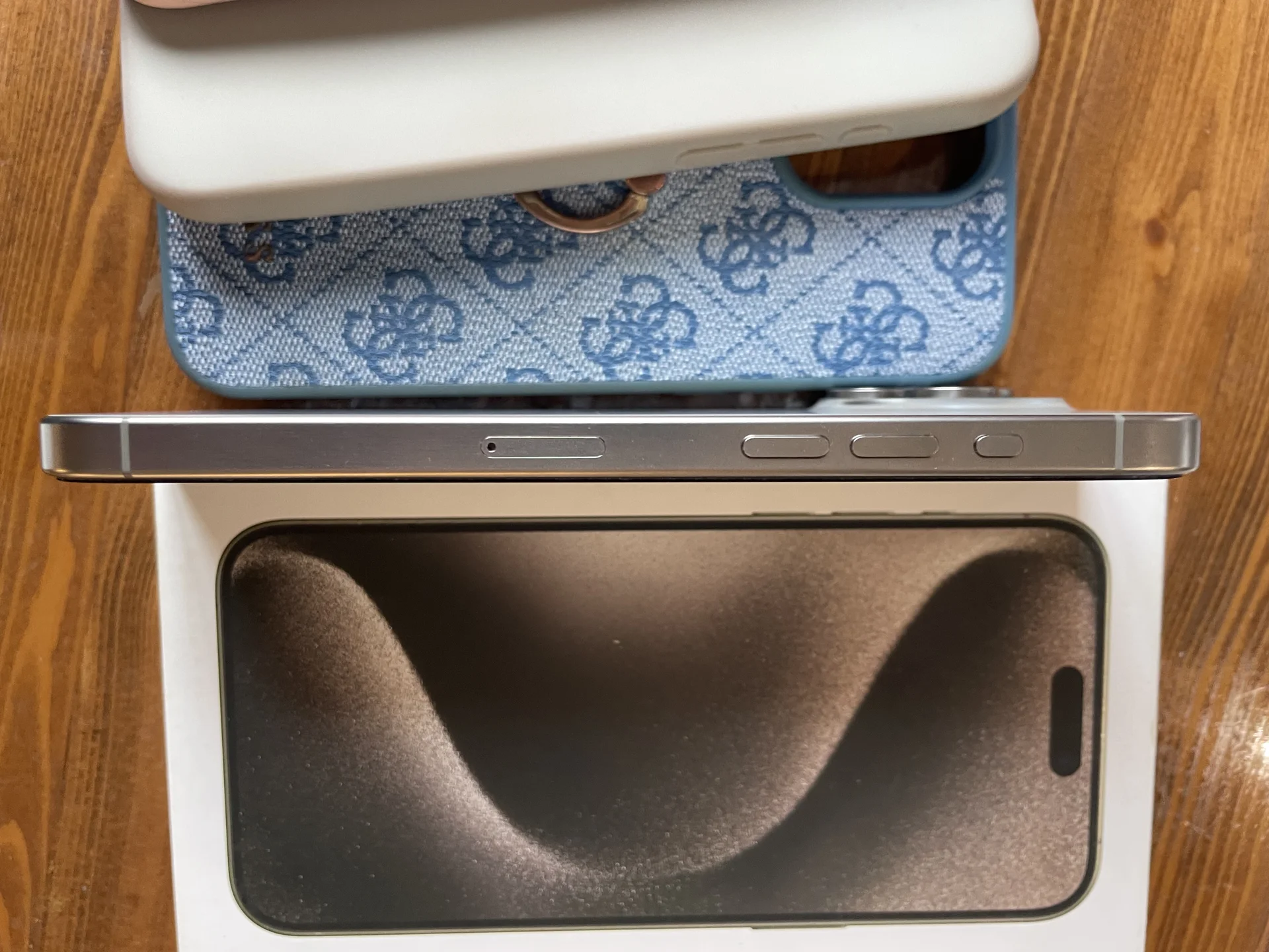 iPhone 15 Pro Max - миниатюра 6