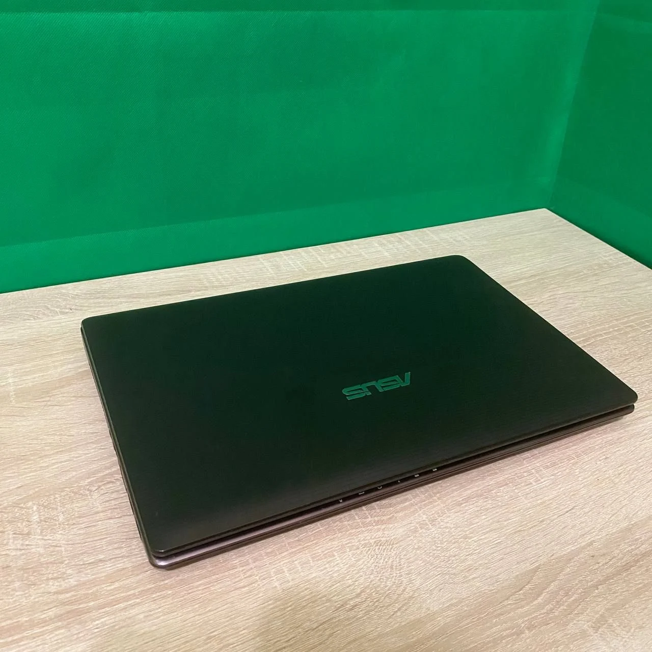 Крутой ноутбук Asus для работы и игр - миниатюра 6