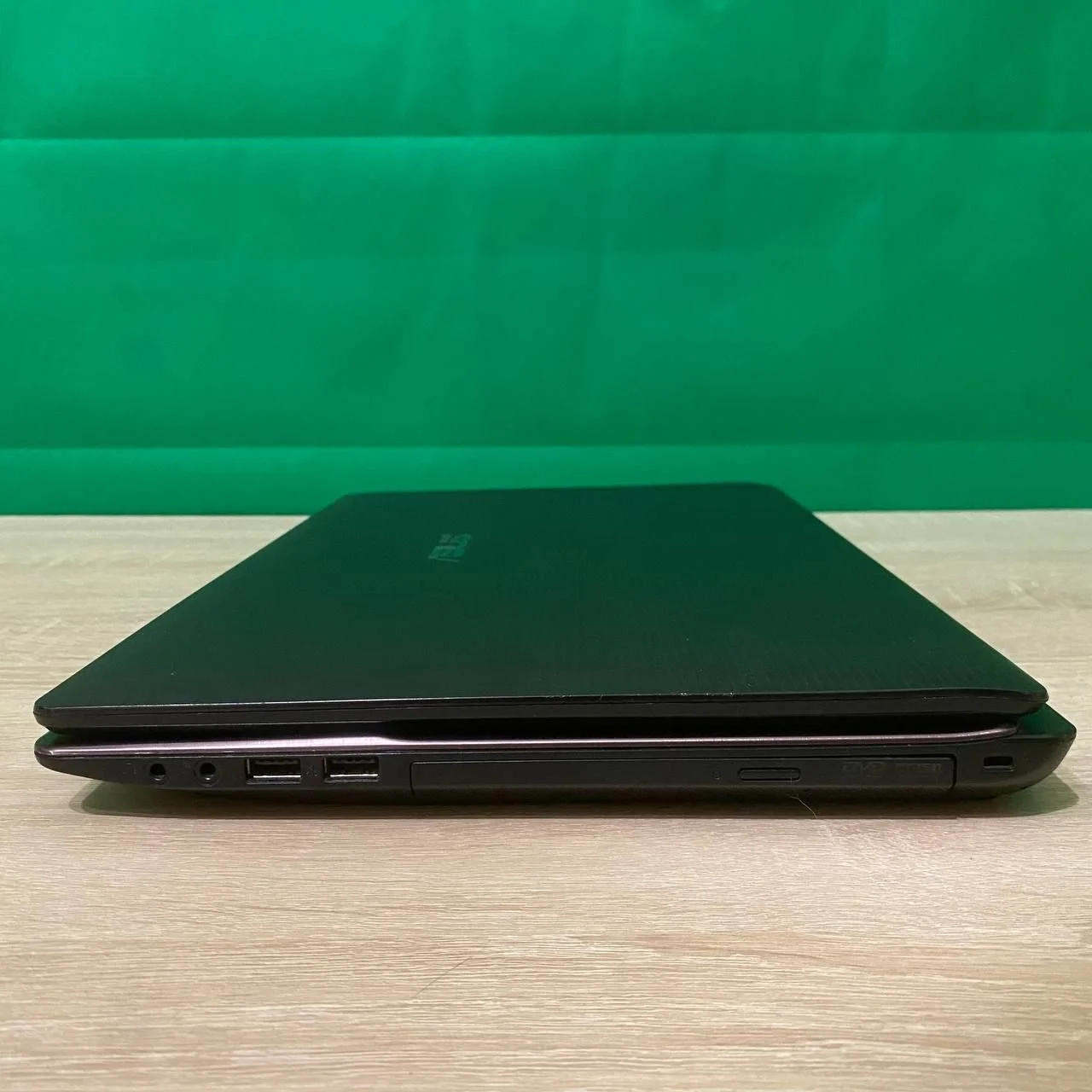 Крутой ноутбук Asus для работы и игр - миниатюра 7
