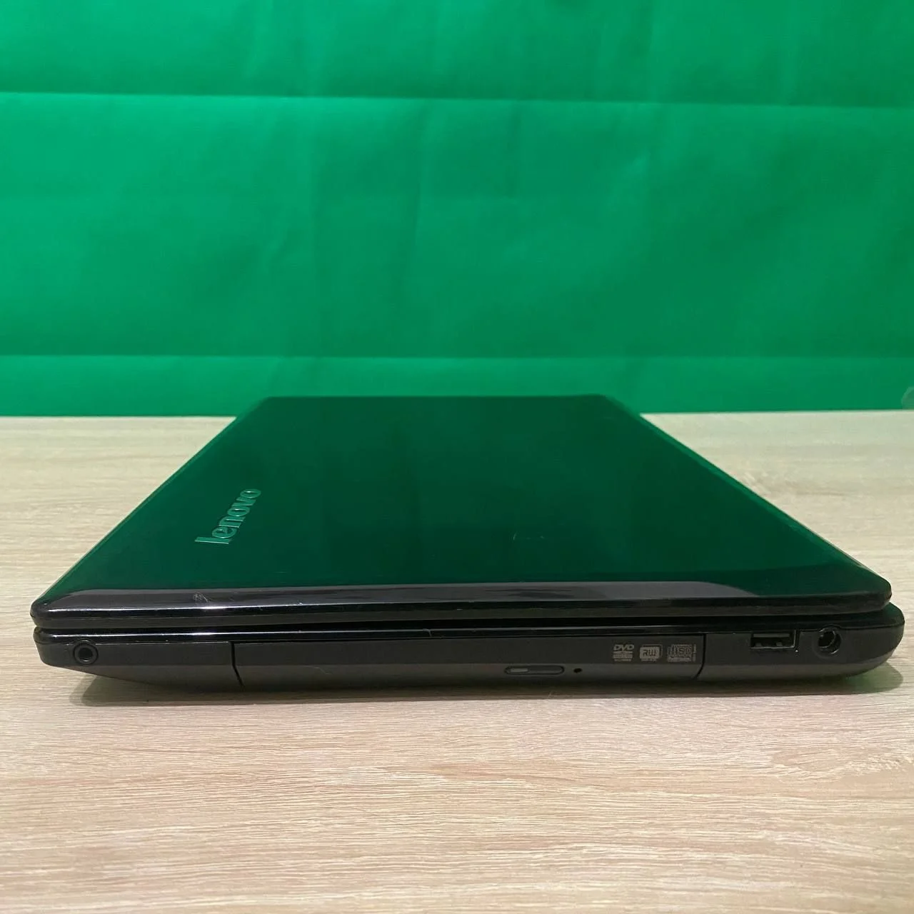 Бюджетный ноутбук Lenovo для работы и учёбы с SSD! - миниатюра 8