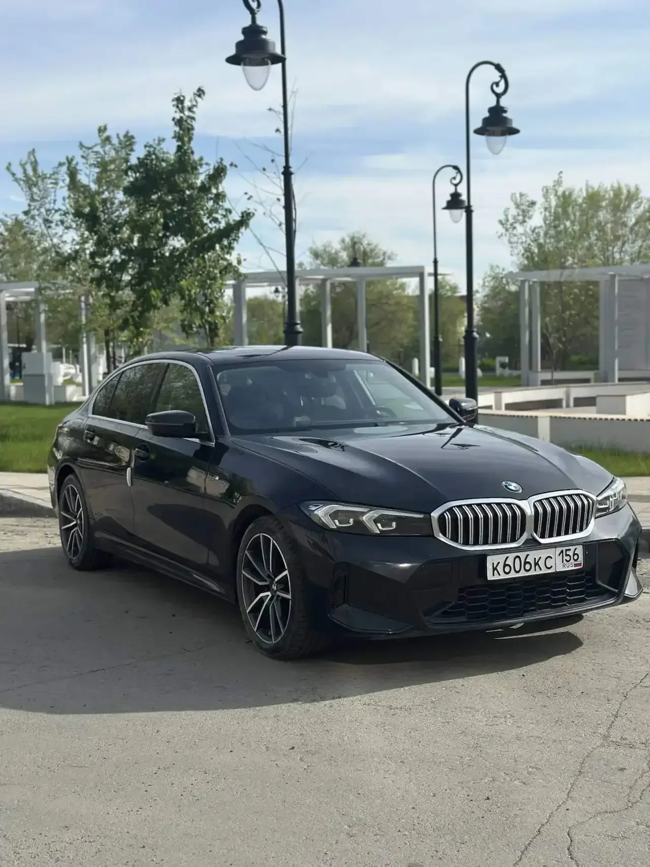 BMW 320Li 2023 33000км - миниатюра 3