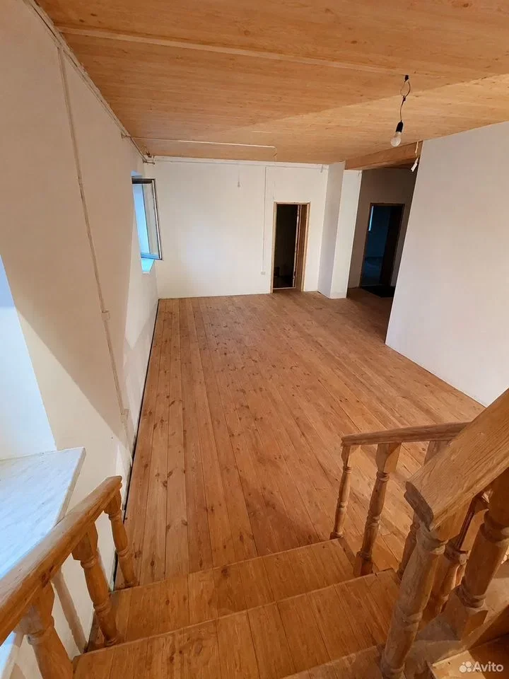 Дом 400 м² на участке 54 сот. - миниатюра 3