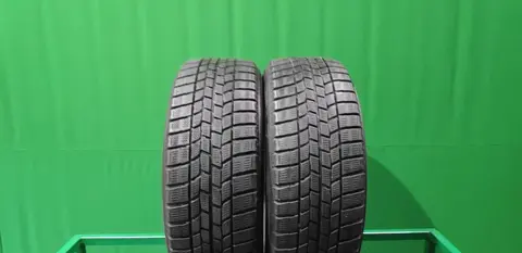 Goodyear Ice Navi 6 215/55 R17 94Q