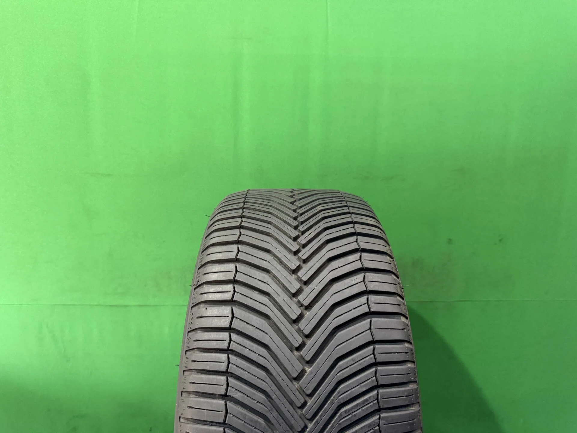 245/40 R19 дюймов Michelin CrossClimate+ летние - изображение 1