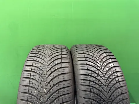 255/45 R20 дюймов Goodyear Vector 4Seasons Gen-3 всесезонные