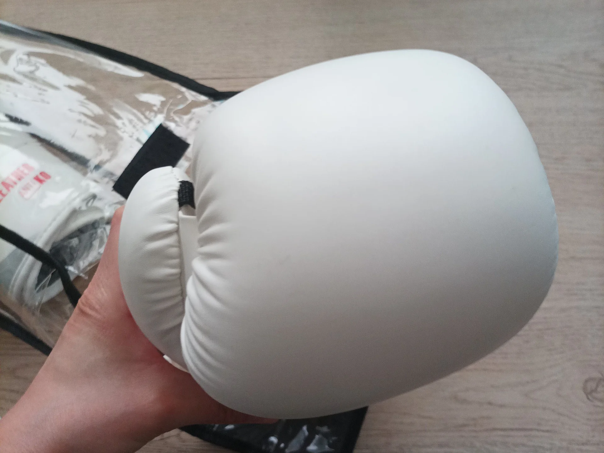 Боксерские перчатки 10 oz clinch - миниатюра 4
