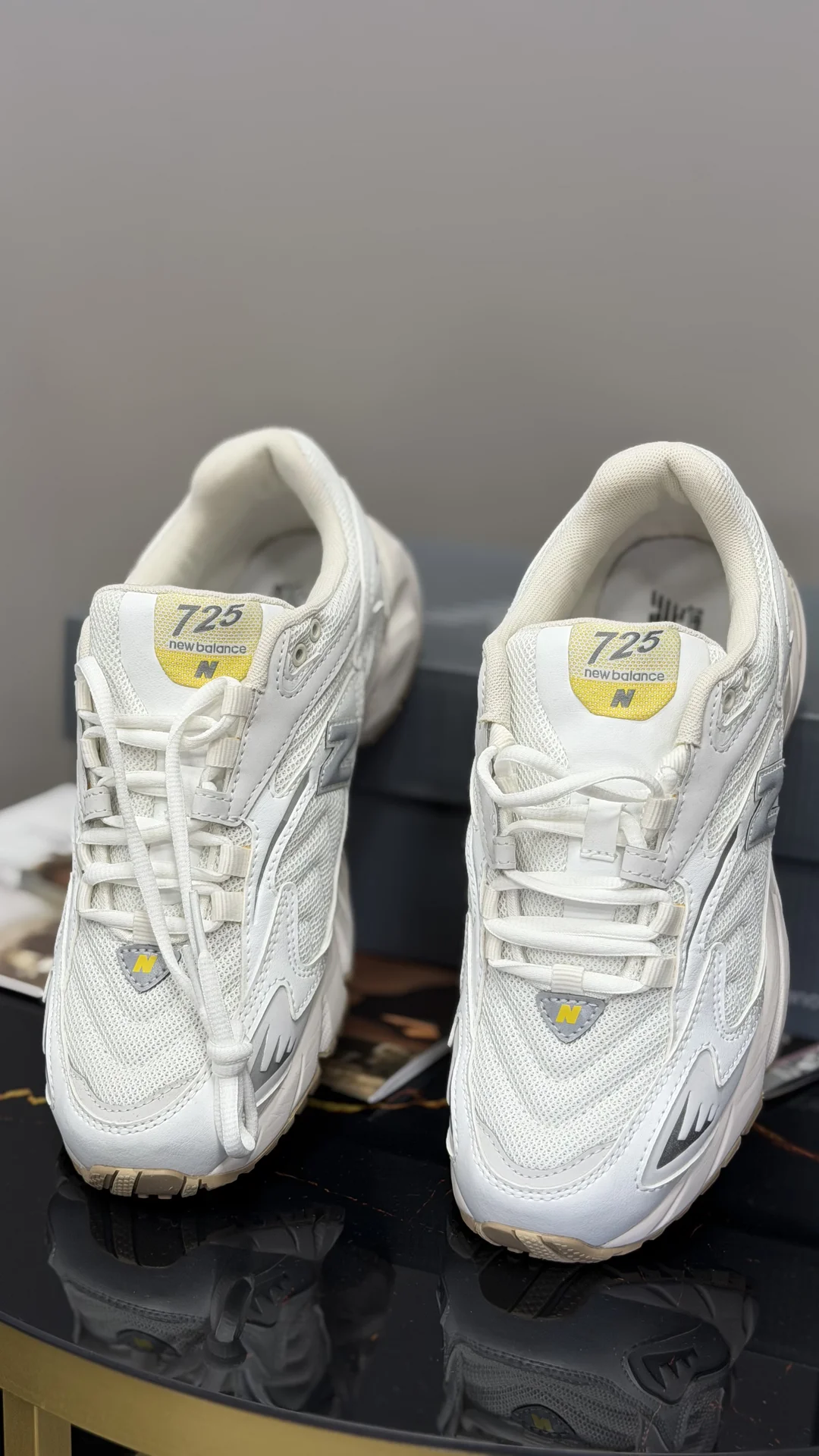 New Balance 725 оригинал - миниатюра 2