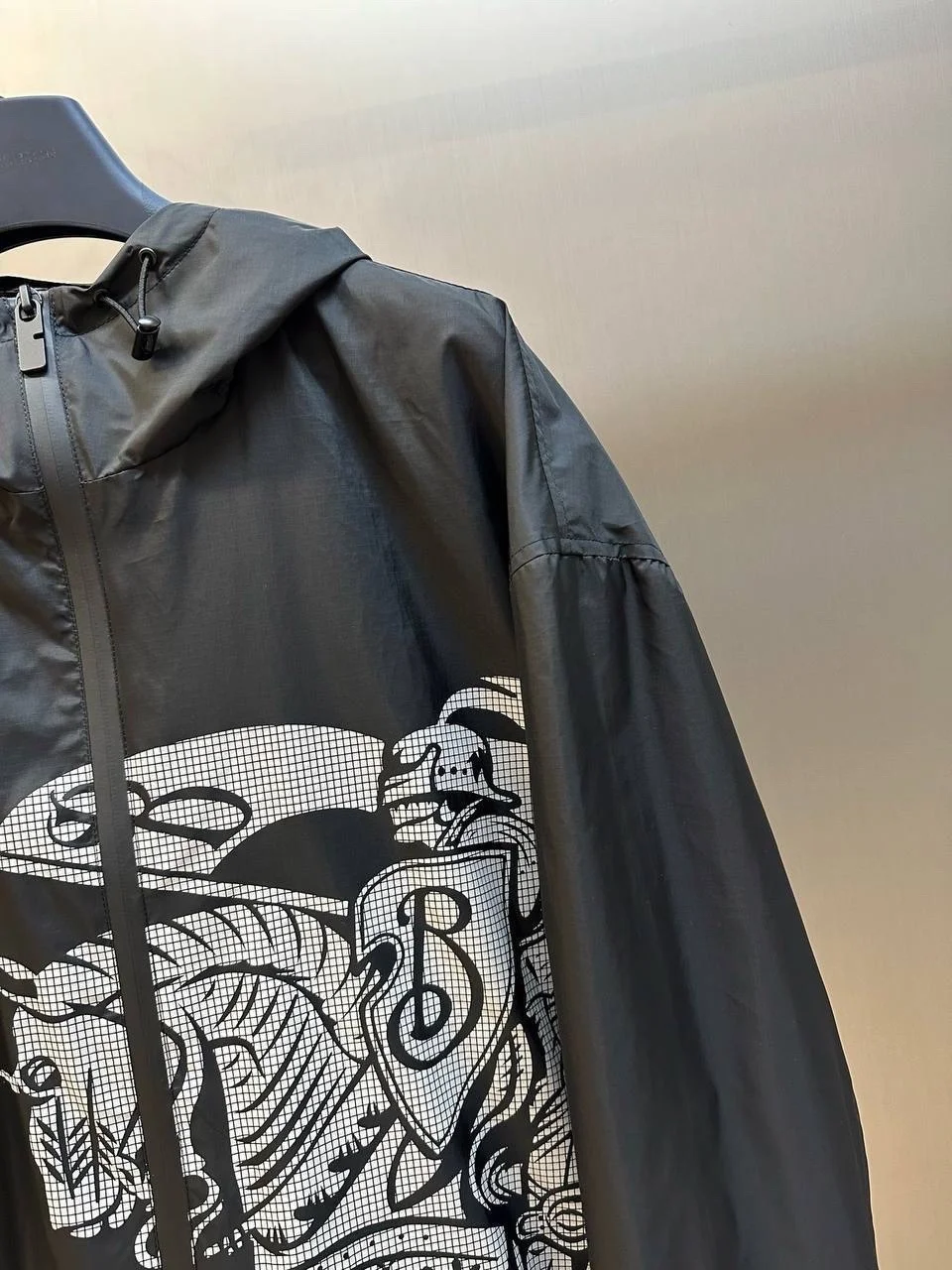 Куртка ветровка burberry черного цвета - миниатюра 3