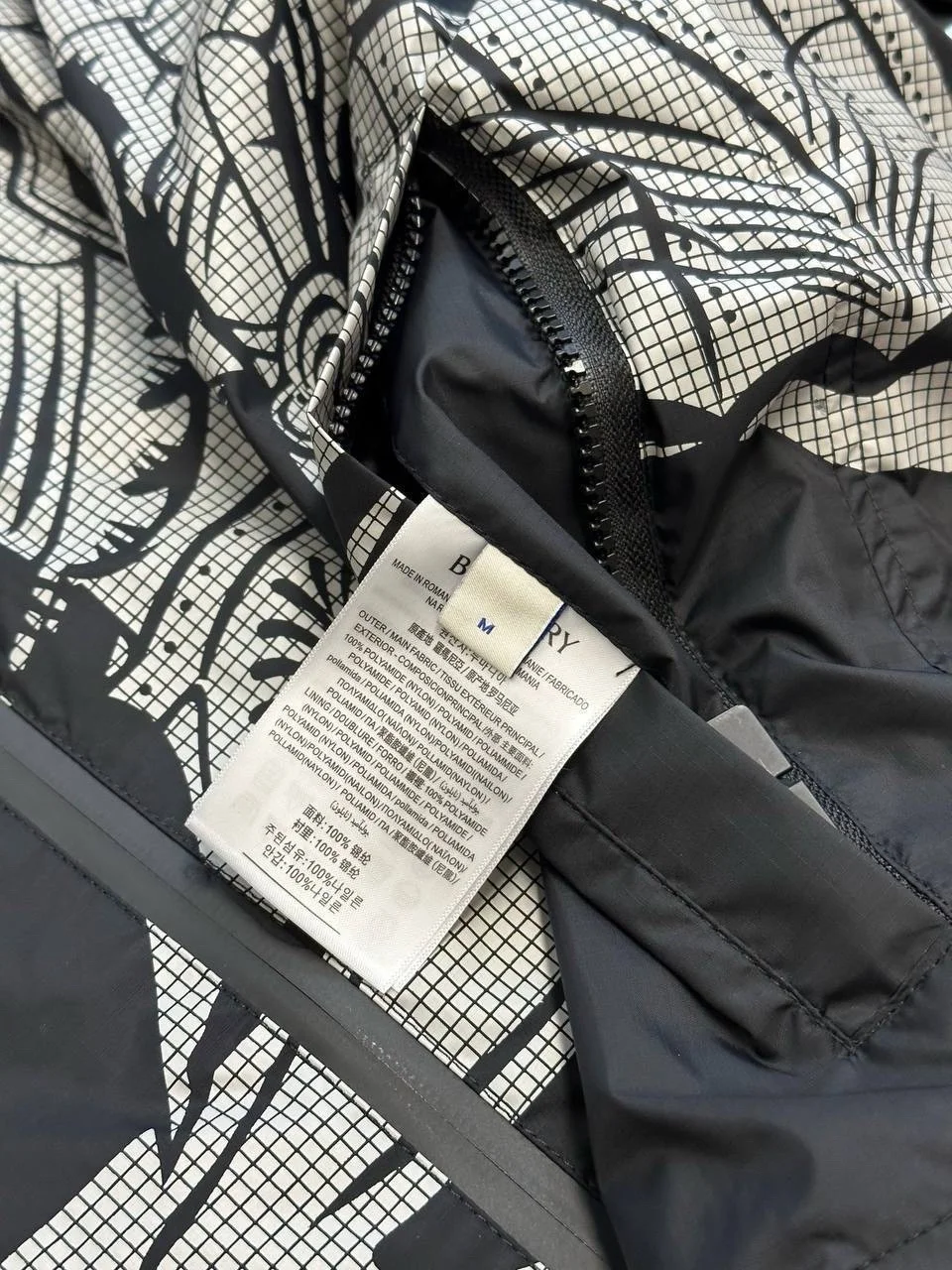 Куртка ветровка burberry черного цвета - миниатюра 6