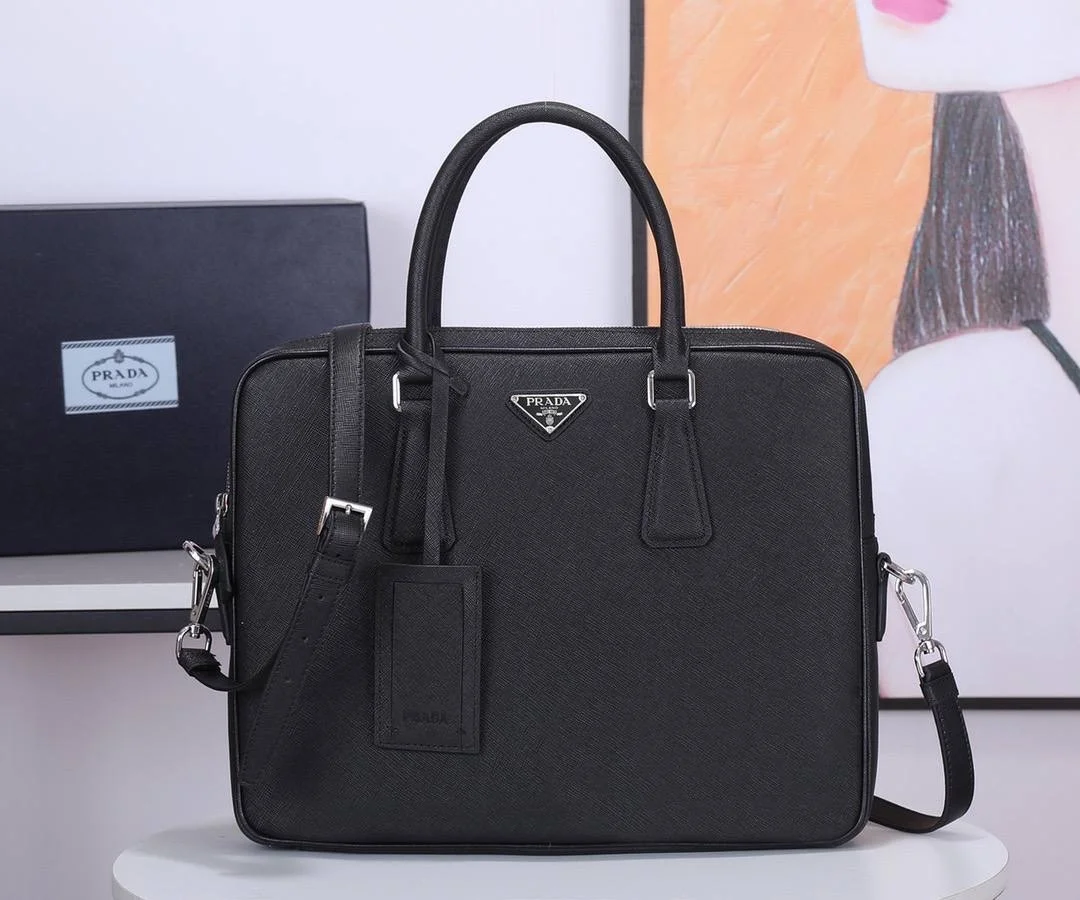Портфель prada Saffiano - изображение 1