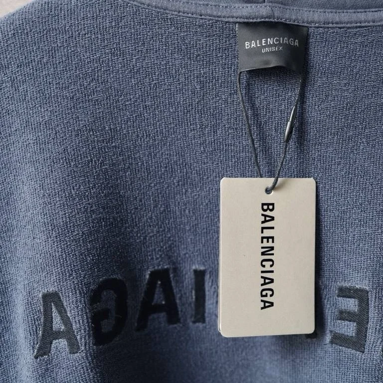 Худи balenciaga синяя - миниатюра 6