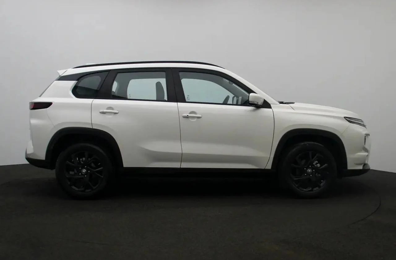 Toyota Urban Cruiser  2025 г.в. - миниатюра 3