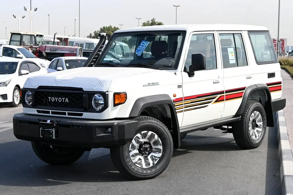 Toyota Land Cruiser LC 76 LX 2025 г.в. - изображение 1