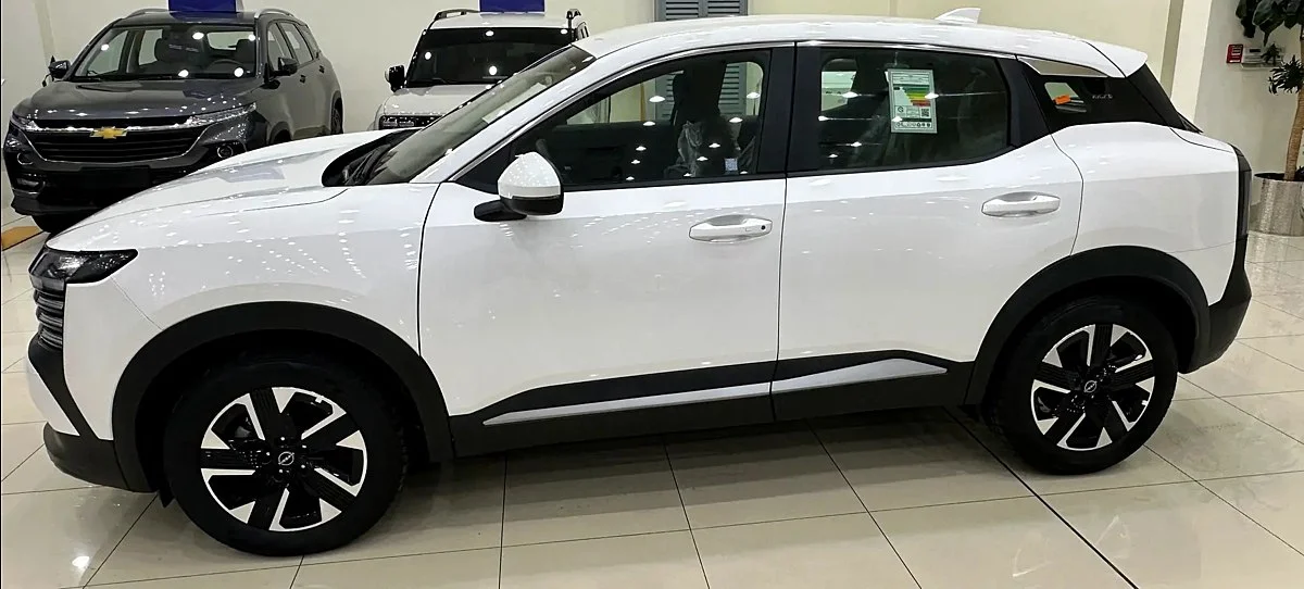 Nissan Kicks SV 2025 - миниатюра 4