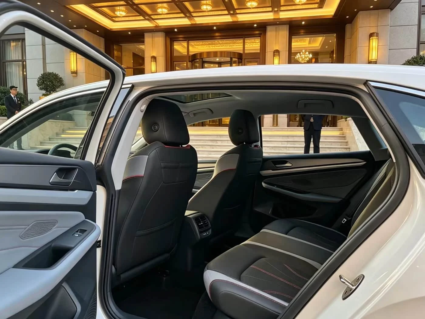 Volkswagen Lamando L II, 2022 - миниатюра 7