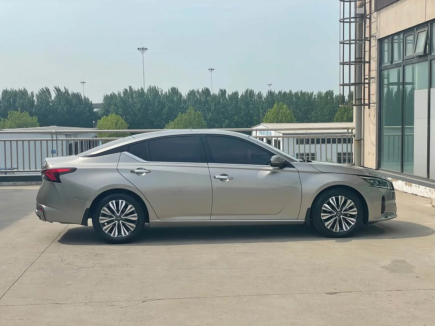 Nissan Altima VI (L34) Рестайлинг, 2022 - миниатюра 7