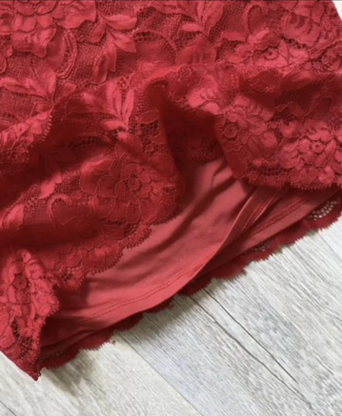 Платье Guess размер 40 - миниатюра 3