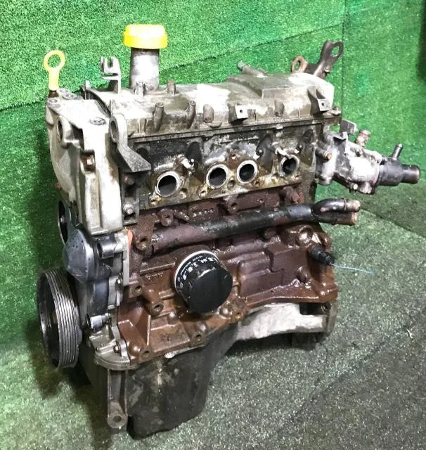 Двигатель Lada Largus 2012- (1.6л. 8V K7M410) б/у - миниатюра 2
