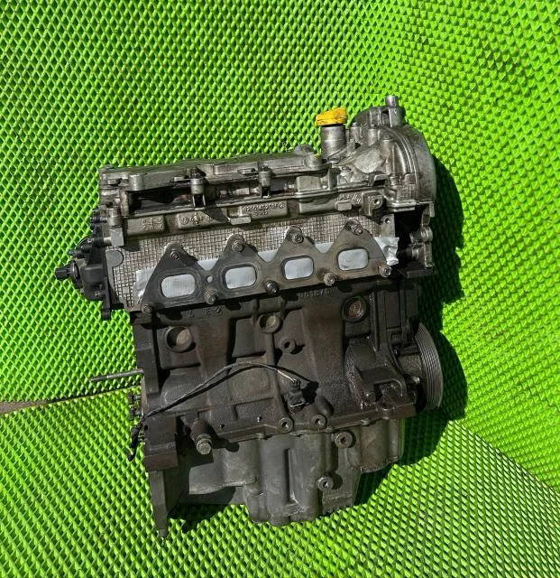 Двигатель Renault Megan 2002-2008 (1.6л 16v K4MC813) б/у - миниатюра 3