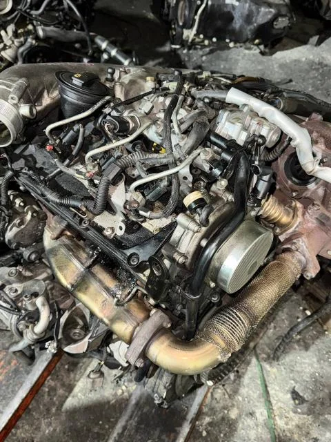 Двигатель VW Touareg 2007-2010г (3.0L TDI CASA ЦЕНА ЗА ДВИГАТЕЛЬ БЕЗ НАВЕСНОГО!!) б/у - изображение 1